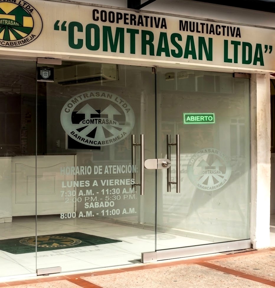 Fachada de la sede de COMTRASAN LTDA. en Barrancabermeja